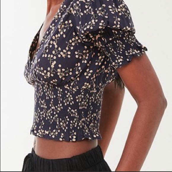 Urban Outfitters Tops - Urban Outfitters Smocked V Neck Top - M